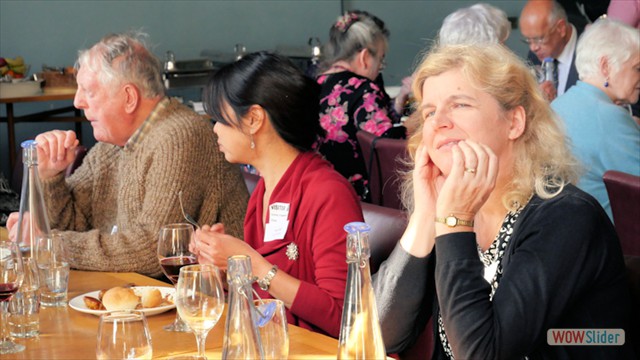 18_Enjoying lunch QEC(A) 2018 Reunion